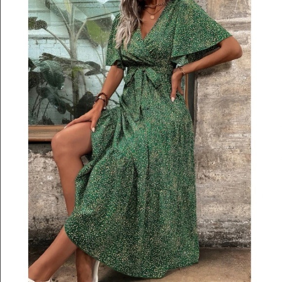 Boho butterfly sleeve belted maxi dress - Picture 2 of 2
